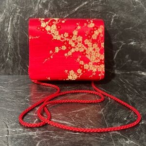 AMANDA SMITH Crossbody Red Purse